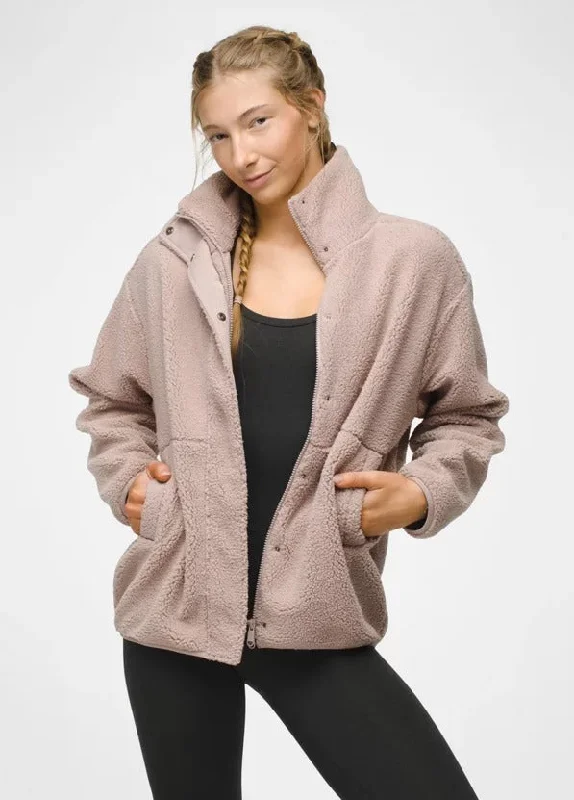 Shop Trendy And Timeless Outfits At Special Prices Women's Flurry Jacket