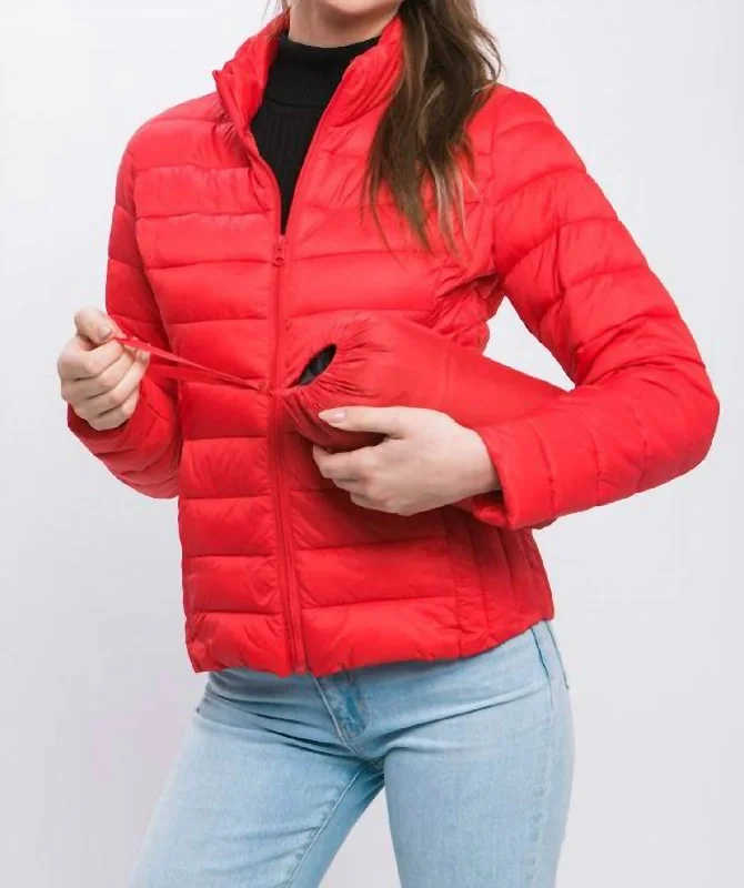 Charming Women's Garments Ultra Lightweight Padded Thermal Zip Up Jacket In Red