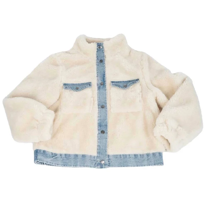 Women's Active Clothing Women's Scout Shearling Jacket In Natural/denim