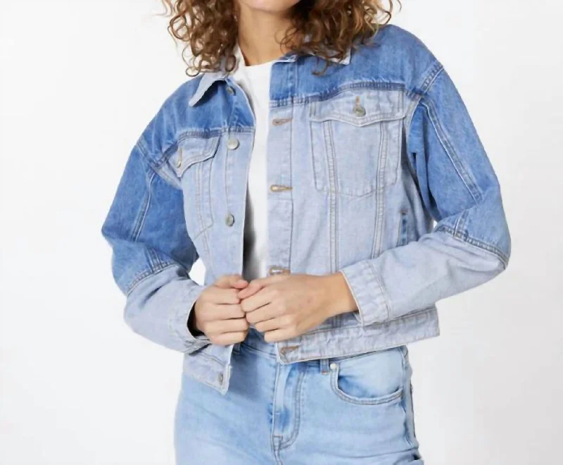 Women's Classic Outfit Contast Denim Jacket In Blue