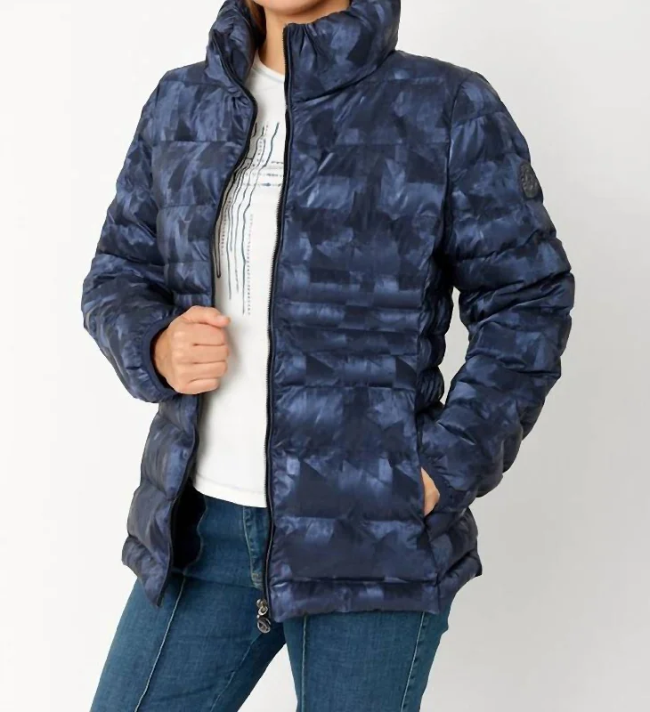 Women's Workout Garments Puffer Jacket In Navy