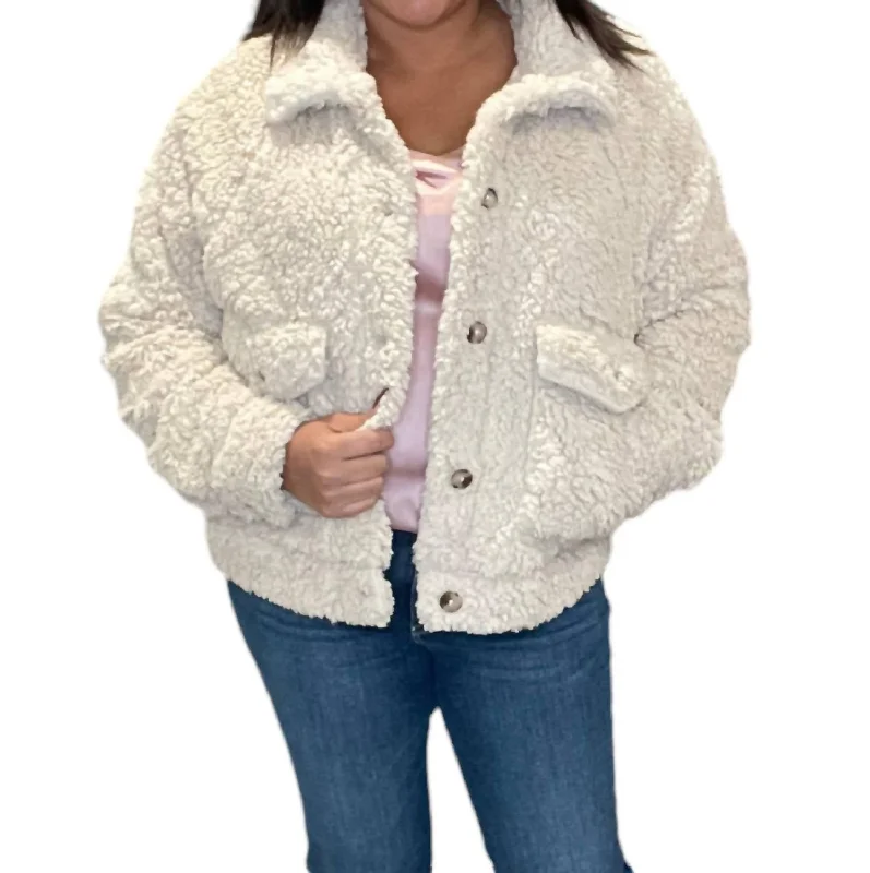 Women's Stylish Professional Apparel Sherpa Button Up Jacket In Natural