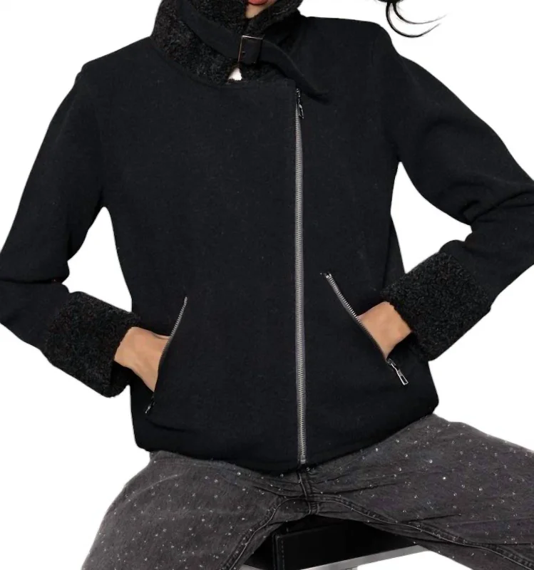 Women's Layered Outfit No Limits Jacket In Black