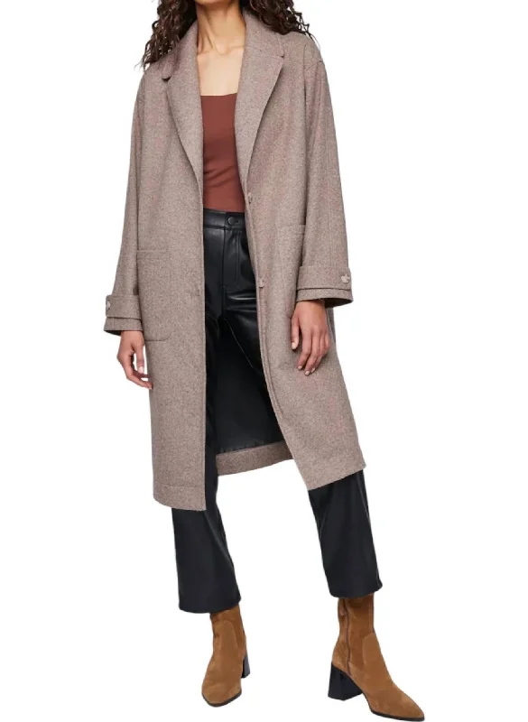 Women's Vintage Garments Jude Herringbone Coat In Coffee