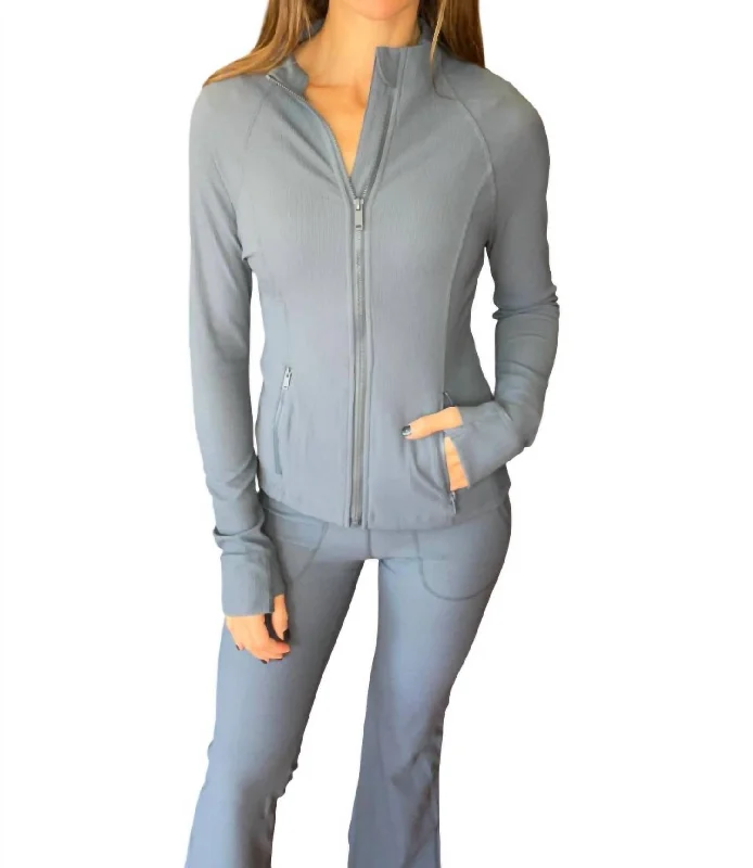 Women's Clothing For Holiday Travel Bev Active Jacket In Grey