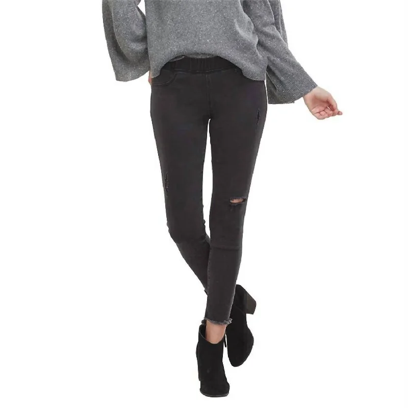 Max Distressed Denim Legging In Black