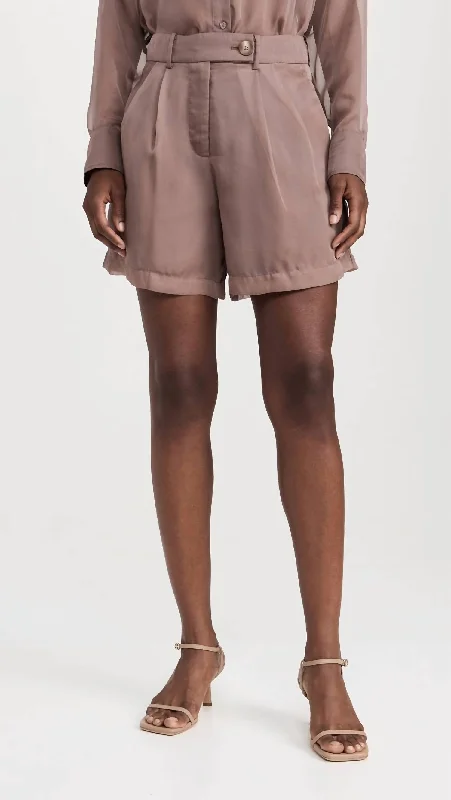 High Waist Evie Shorts In Mushroom